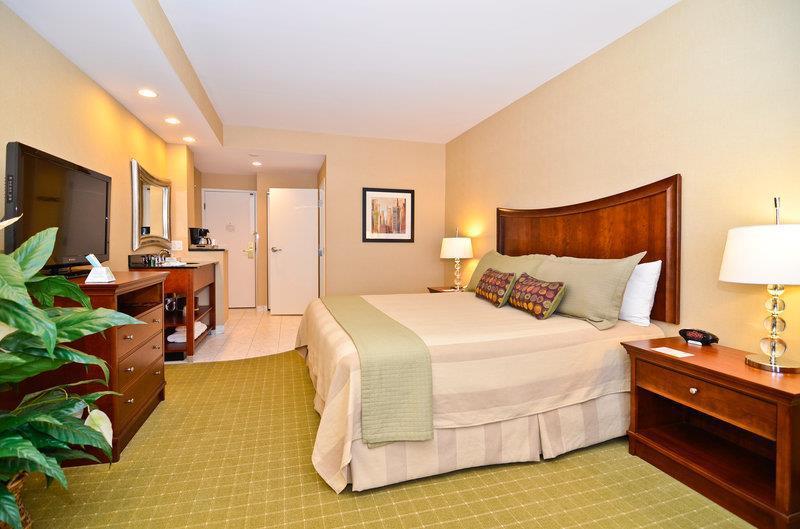 Best Western On The Avenue Buffalo Room photo