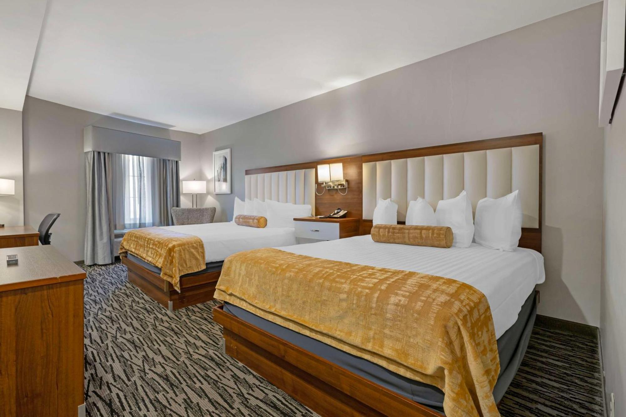 Best Western On The Avenue Buffalo Exterior photo