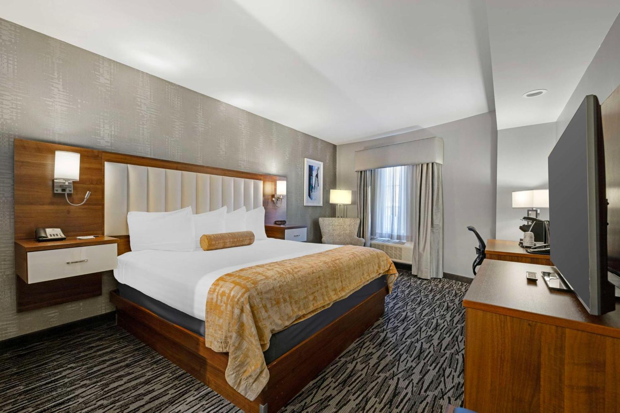 Best Western On The Avenue Buffalo Exterior photo
